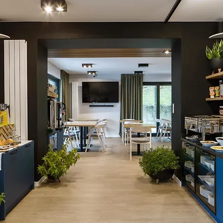 Novy Centrum - Z Sauna - Dream Διαμέρισμα 4*