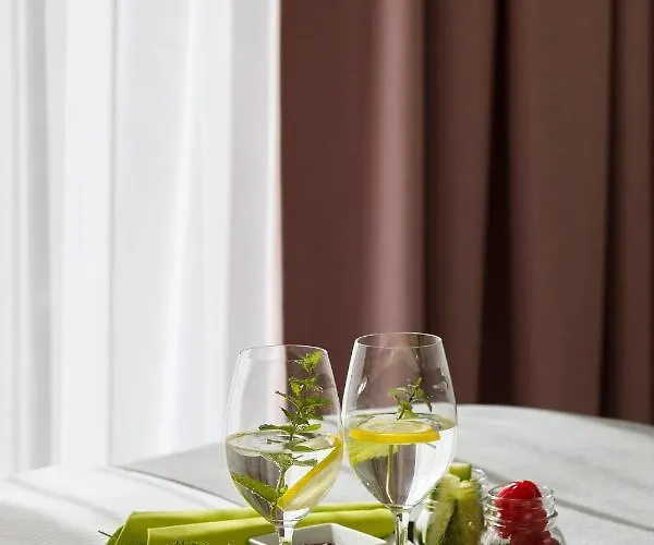 Novy Centrum - Z Sauna - Dream דירה שצ'צ'ירק